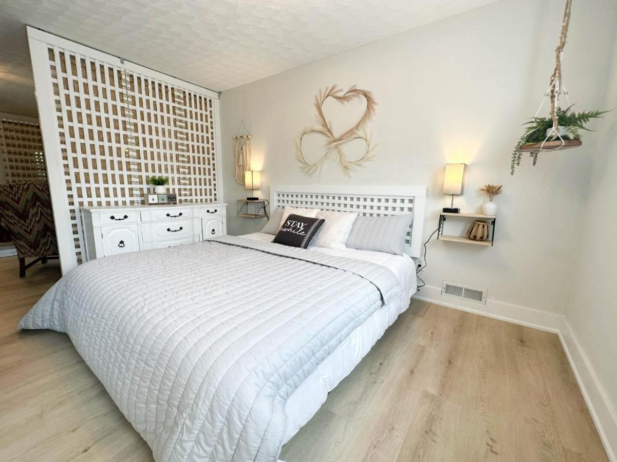 Dreamy Boho Remodeled Cottage With Mountain Views Sparta Bagian luar foto